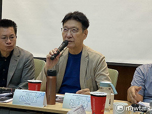不認同藍營提反空汙公投 趙少康建議提「反烏克蘭化」