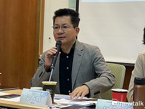 吳春城凍預算拍桌嗆吳沛憶  張益贍:比柯文哲更狠!直接提案圖利自己