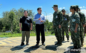 颱風過後海灘遺留漢光軍演危險物品 綠委協調軍方動員清除