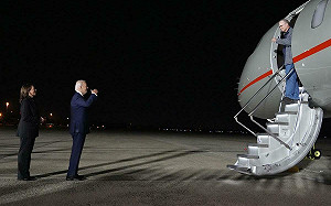 普丁同意換囚全為他! 3被俄關押美人回國 拜登、賀錦麗親迎 她強調盟國重要性....