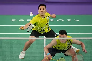 李洋滿臉鬍渣!王齊麟親揭原因:不能刮