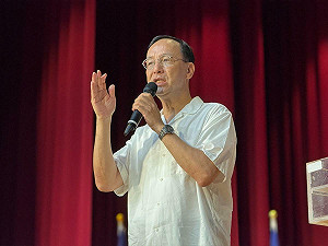 柯文哲稱藍白DNA差太多 朱立倫:持續為「合」來努力