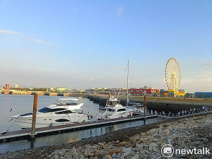 亞果斥資10億遊艇碼頭簽約 蔡其昌盼讓海線觀光更蓬勃