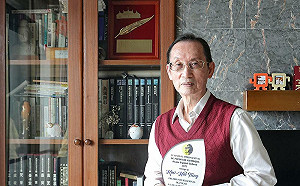 醫生詩人曾貴海逝世  長年寫詩拚社運  曾說作家應全心全力關懷弱勢