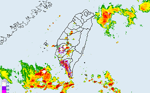 快訊》午後外出防大雷雨！4地區雨彈轟一小時 氣象署急發災防告警