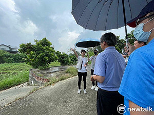 陳亭妃冒雨偕農水署會勘  爭取整建排水灌溉溝渠預算防堵淹水