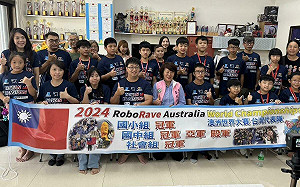 世界機器人競賽高市創佳績     黃秋媖協助爭取比賽獎助金  