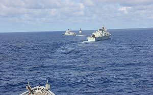 美澳加菲4國南海多邊海上合作軍演 傳3解放軍艦「尾隨」