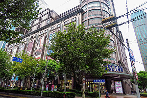 全中國只剩這一家! 曾遍佈多個城市、組上海「最強天際線」 如今快撤光
