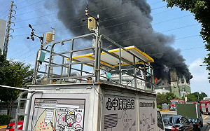 苗栗環保局「移動式空品應變指揮車」 拿下TSAA台灣永續行動獎金獎