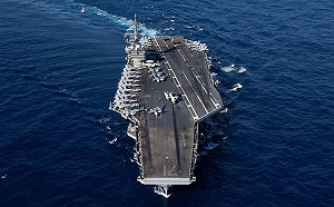 專論》又偷拍了！韓國釜山中國留學生無人機偷拍軍艦事件 