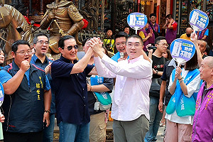 與謝國樑「勝利二握」挺反罷免 馬英九:謝看起來像壞蛋?