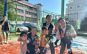 林俊憲陳秋宏合辦夏日活動  大小朋友戲水同樂增進親子關係