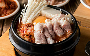 2家知名韓式餐廳出包！「進口辣粉」檢出不得使用農藥