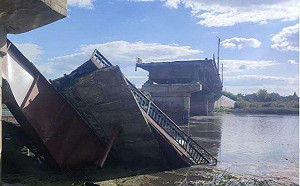 傳烏克蘭跨境炸毀關鍵大橋 俄軍後勤受阻