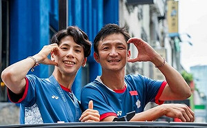 台灣拳后林郁婷凱旋返鄉 鶯歌熱情迎接金牌英雄