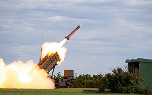 國軍「精準飛彈射擊」 愛國者＋天弓「擊殺」靶機