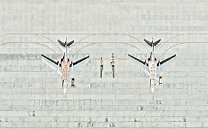 衛星抓到3殲-20、6轟-6K中印邊界掛彈! 印軍大部隊邊境集結軍演