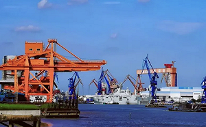 「一塢四艦」! 滬東中華造船廠秘密打造海戰猛獸 中國未來新型巨艦曝光