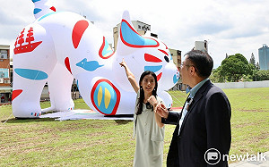 黃偉哲大久保麻梨子開箱文博會「校本部」  歡迎來尋「巷仔Niau（貓）」