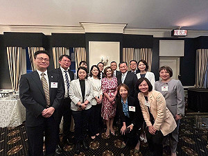 民進黨5代表赴美觀選 會見裴洛西、聆聽歐巴馬演說