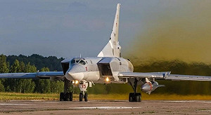 (影) 機場被炸、空中擊落、自摔、維修 烏軍笑俄 : 能戰逆火轟炸機寥寥可數