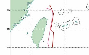 逆時針方向繞台？日本：2中國無人機穿台日水域北上 疑窺視精準飛彈射擊