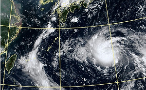 珊珊颱風冷暖心看得見！鄭明典曬圖示警：雲系不小