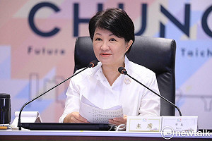 唐復年觀點》不需急於表態選黨主席  盧秀燕還有更大的想望