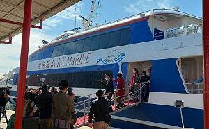 天兔打亂海空交通！48班交通船停開  34架班機取消