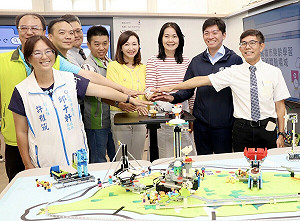 打造高齡者無障礙數位環境 高市樂齡學習數位示範體驗場域啟動