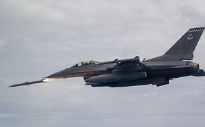 澤連斯基大讚F-16戰果優異 俄媒回嗆 : 「黑色星期一」只是開始.....