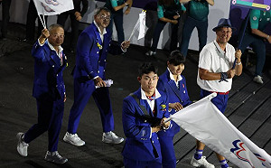 (影)巴黎帕運開幕進場 主持人：他們的旗幟上是中華台北但就是台灣