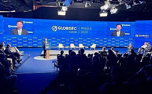 吳釗燮赴捷克「全球安全論壇」演說 籲對抗印太地區的威權擴張