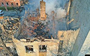 (影) 烏克蘭利沃夫凌晨遭空襲 傷亡人數超過45人 隔壁波蘭也升空戰機