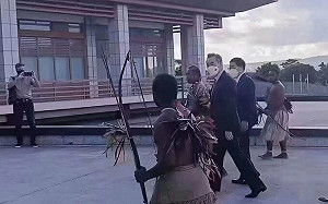 中國輸出革命的活證據！中非論壇大撒幣 辛巴威總統憶南京受「革命教育」