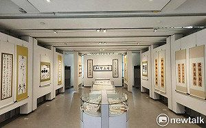 出身辦桌名鄉內門推出書藝饗宴 「陳政見生活書藝創作展」明宗館登場