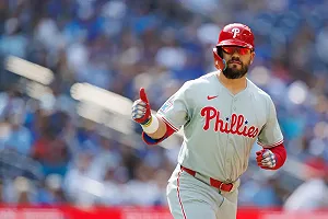 Schwarber首局首打席再度開轟!追平MLB紀錄