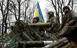 (影) 俄兵分3路包圍烏列達爾!  地雷陣與火砲退敵 烏這王牌軍成「定海神針」.....