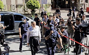 柯文哲成國際焦點 外媒：台灣第3大黨領袖、前北市長涉貪接受調查