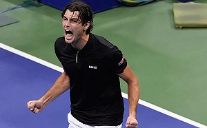 美網／美國內戰！Fritz苦戰5盤擊敗Tiafoe