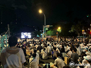 小草喊京華城案合法 黃暐瀚:別急著論斷   違法與否非某某博士說了算