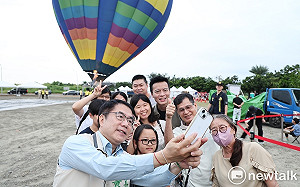 濱海韶光季首度引入熱氣球繫留體驗  黃偉哲邀民眾欣賞將軍漁港空中美景