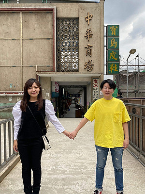公開與許家蓓牽手照 吳沛憶感念:能遇見一生扶持伴侶,我很幸運