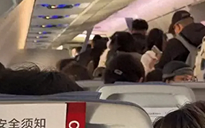 中國C919品質差! 飛機疑故障滑回換飛空巴 資深機長稱：「是正常現象」