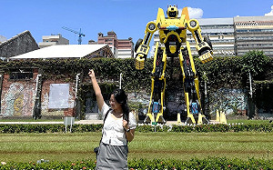 輕鬆暢遊港都必備高雄好玩卡 韓國網紅初體驗直呼「卡勝比」