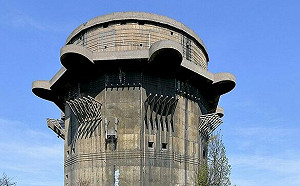 （影）特別軍事行動被打成衛國戰爭! 莫斯科屢挨轟 俄建「柏林」高塔防無人機