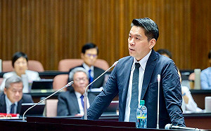 反駁吳敦義「睜眼說瞎話、無的放矢」說  李柏毅：白副真的很會轉彎