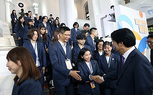 肯定國際技能競賽代表團讓台灣在世界發光 總統：未來4年投入32億培育技職