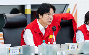 賴清德坐鎮防颱連線6縣市 籲國人配合勿去海邊觀浪